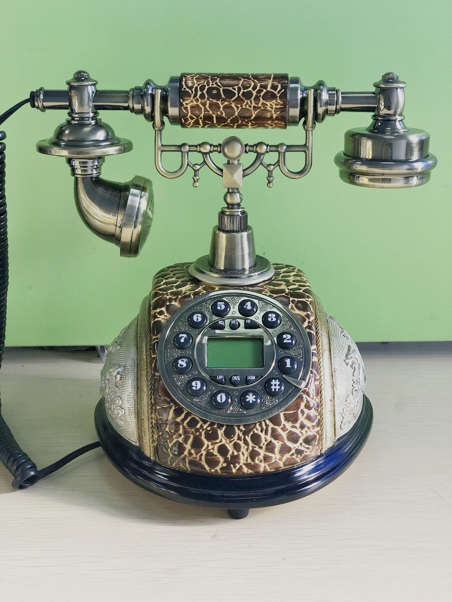 Picture of Cross-border antique telephone craft telephone European telephone landline retro telephone beauty voice