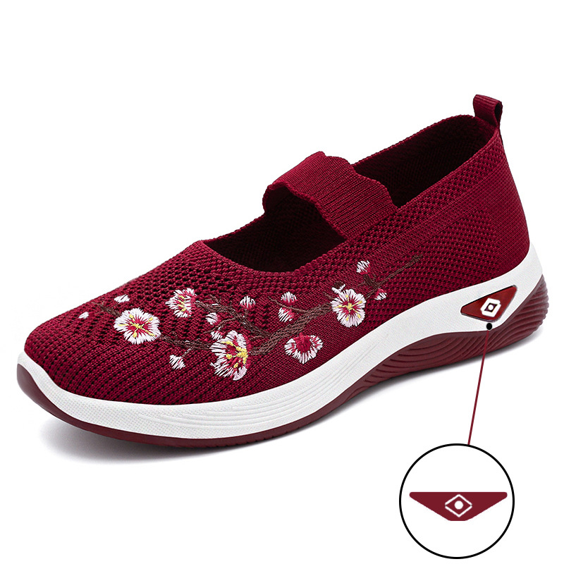 Picture of Old Beijing Cloth Shoes Women's 2025 New Summer Shallow Mouth Shoes Women's Casual Moms Shoes Slip-on Lazy Shoes