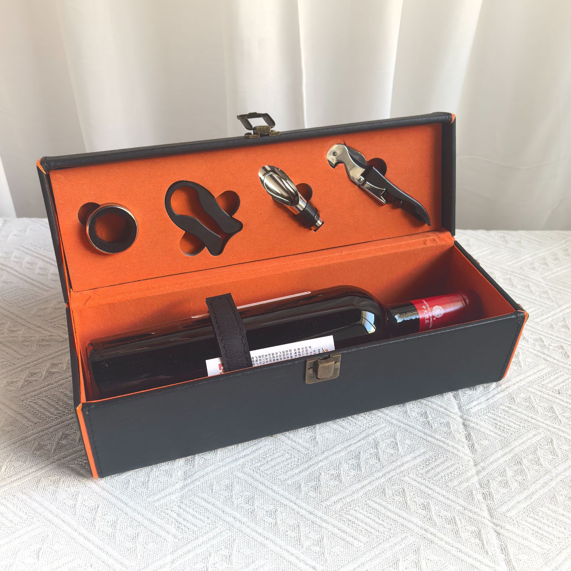 Portable Single Red Wine Packaging Box Wine White Wine Orange Edge Packaging with Wine Set Special High-End Leather Red Wine Box