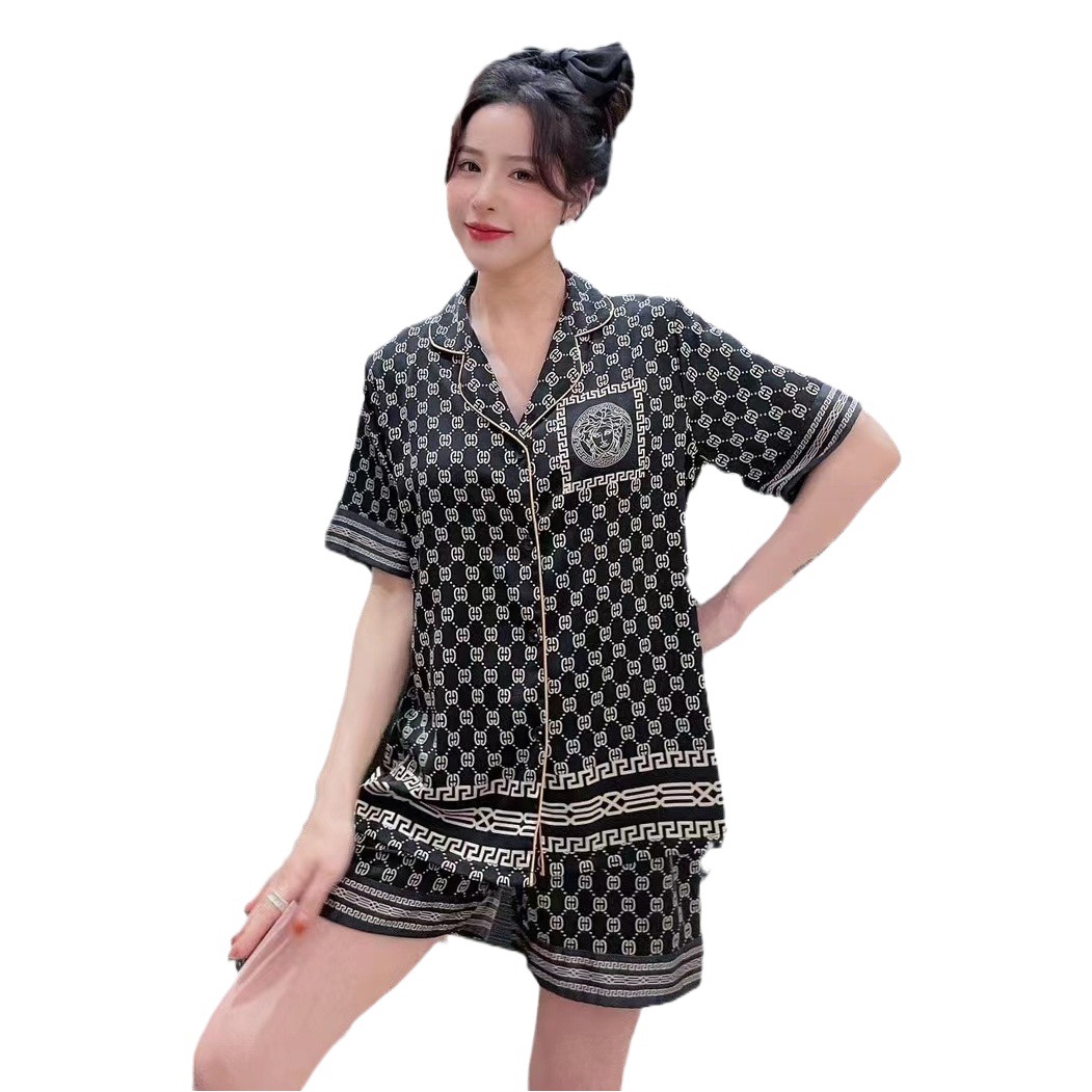 Couple Pajamas Summer Ice Silk Short-Sleeved Shorts Set Casual Style Two-Piece Set Thin Men's and Women's Home Clothes Fashion