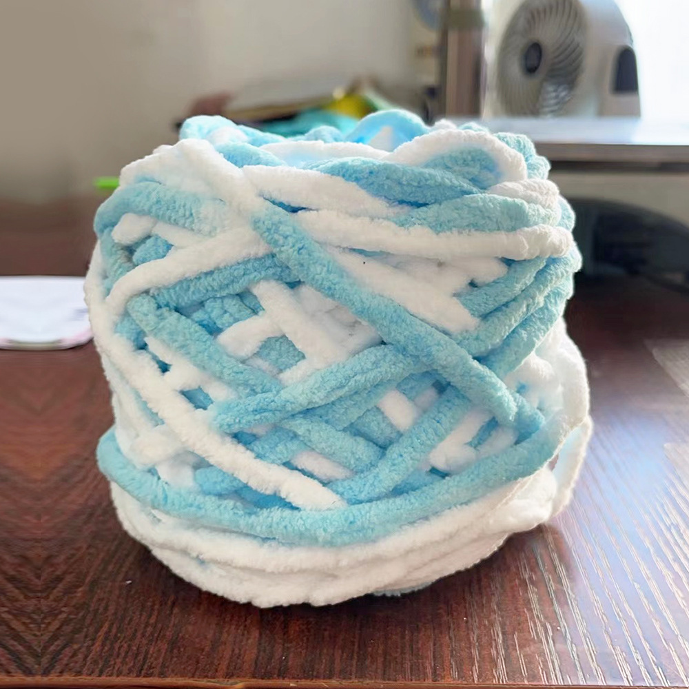 Picture of 0.1kg Ice Yarn Thick Wool Wholesale Single-Strand Knitting Handmade Yarn Icelandic Yarn Hand-Knitted Scarf Yarn Baby Yarn