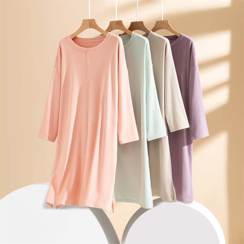 Autumn and Winter Velvet Thickened Pajamas Women's Home Clothes dress Loose Nightgown Outer Wearing Base Skirt Warm Petticoat