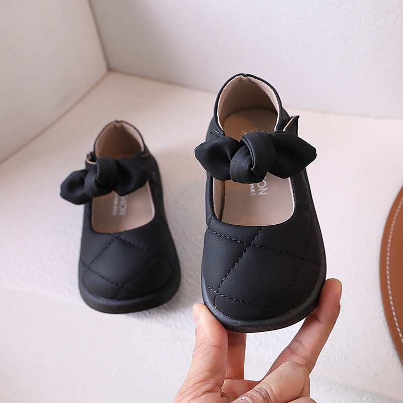 Picture of Children's Leather Shoes 2025 Spring Soft Leather Bow Girls Princess Shoes Children's Shoes Lolita Baby Girls Single Shoes Leather Shoes