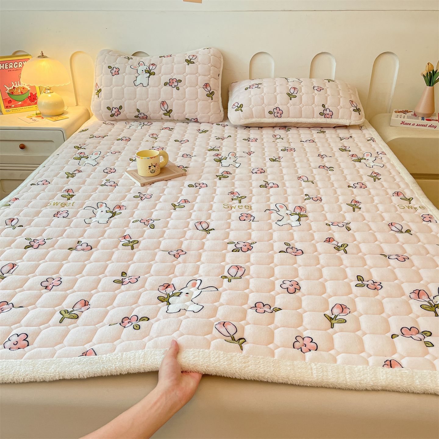 Picture of Class A maternal and child milk velvet mattress autumn and winter foldable washed anti-static home student dormitory bed cushion