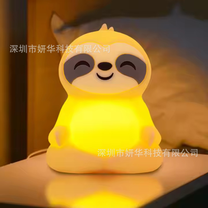 Cross-Border Sloth Silicone Pat Lamp Cartoon Kidsren's Gift Night Light Bedroom Bedside USB Rechargeable Atmosphere Light