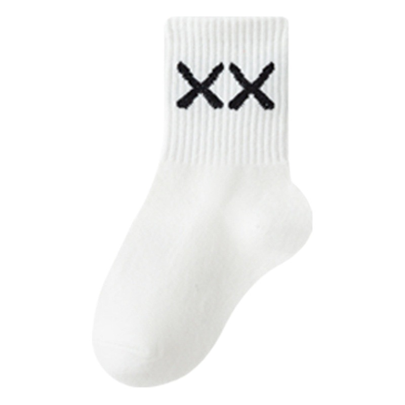 Children's socks Spring and Autumn Mid-calf length socks boys middle and big children boys sports tide socks teenagers students cotton socks autumn and winter