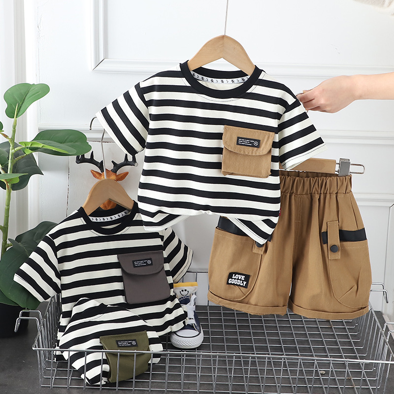 2024 new summer boys' round neck large pocket short sleeve casual cotton cropped pants two-piece set factory wholesale