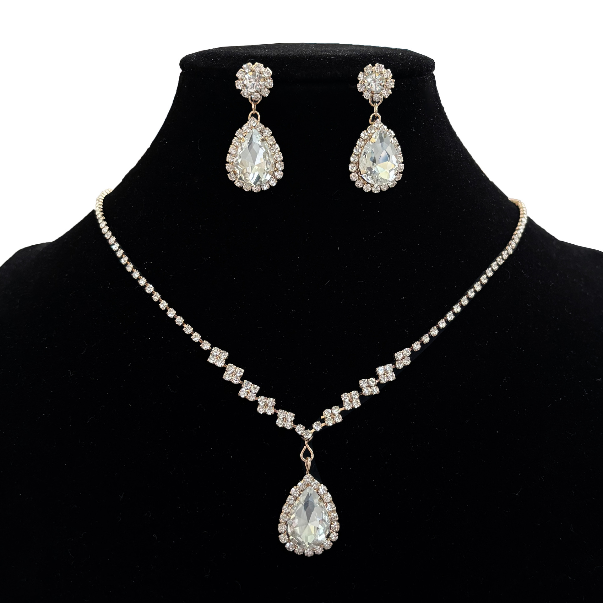 Picture of European and American fashion earrings necklace two-piece set full diamond exquisite chain bride jewelry light luxury suit women's jewelry wholesale
