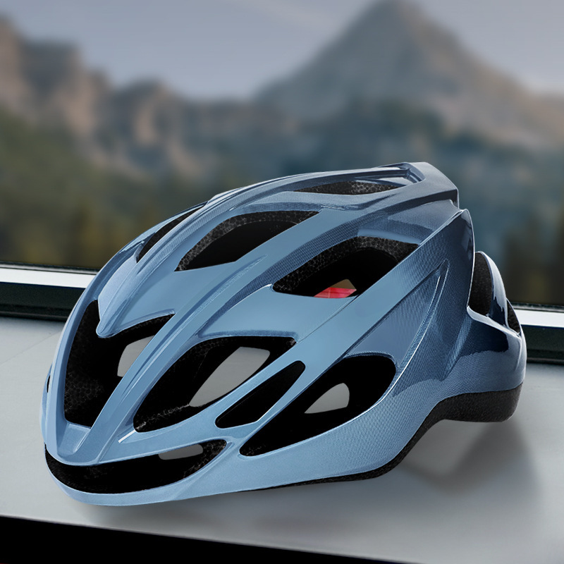 Summer Bicycle Helmet Men's Mountain Bike Integrated Ultra Light Riding Hat Safety Helmet Outdoor Sports Breathable
