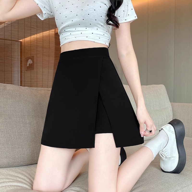 Large size high-waisted slit black skirt women's summer fat MM slimming belly covering pants skirt niche design short skirt