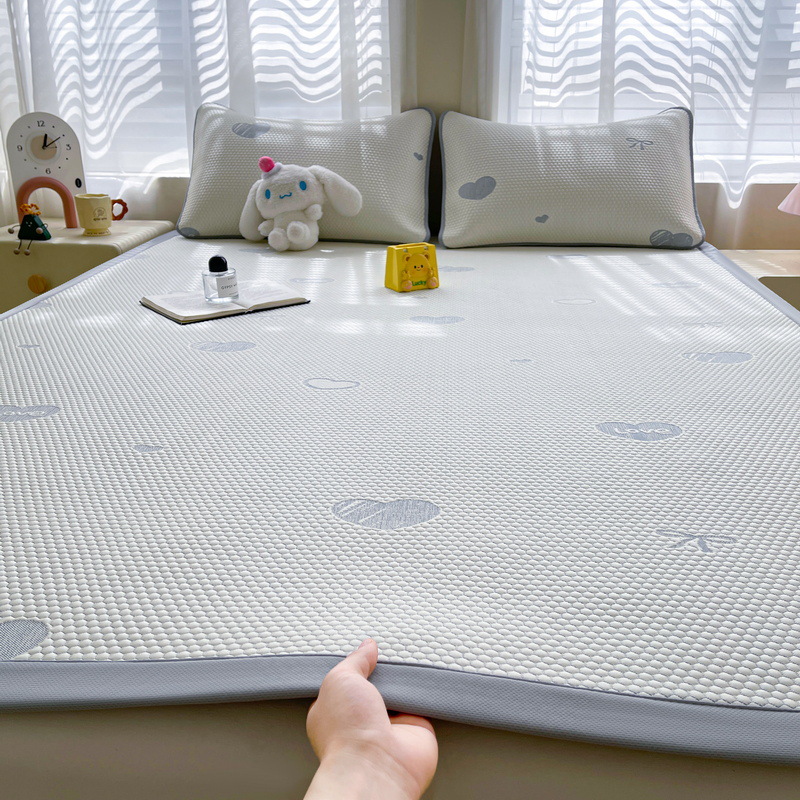 Picture of Bingdoudou Three-Piece Summer Cooling Mat Set, Ice Silk Mat Mattress, Machine Washable, Suitable for Infants and Toddlers, Air-Conditioned Soft Mat