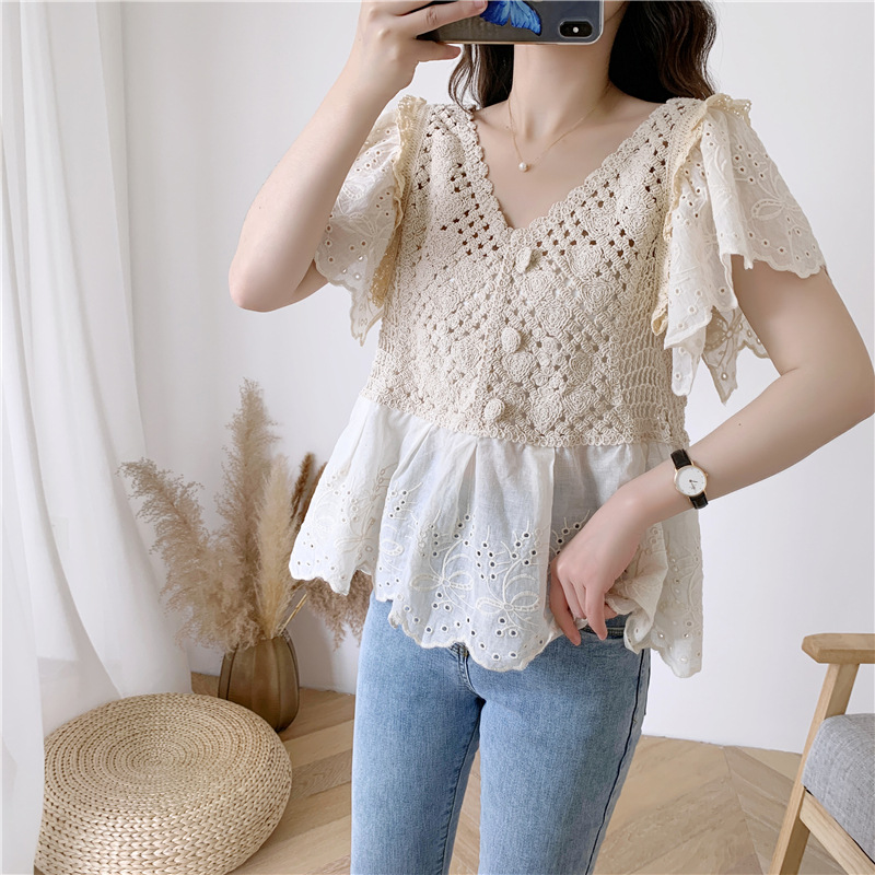 Summer women's online red French retro niche Hollow T-shirt V-neck short sleeve waist-tight fashion doll shirt bottoming shirt top