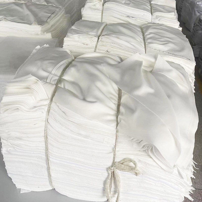 Picture of Cotton Machine Wiping Cloth Standard Size White Rag Absorbs Water and Oil, Dust-Free and Lint-Free Industrial Pure Cotton Machine Wiping Cloth