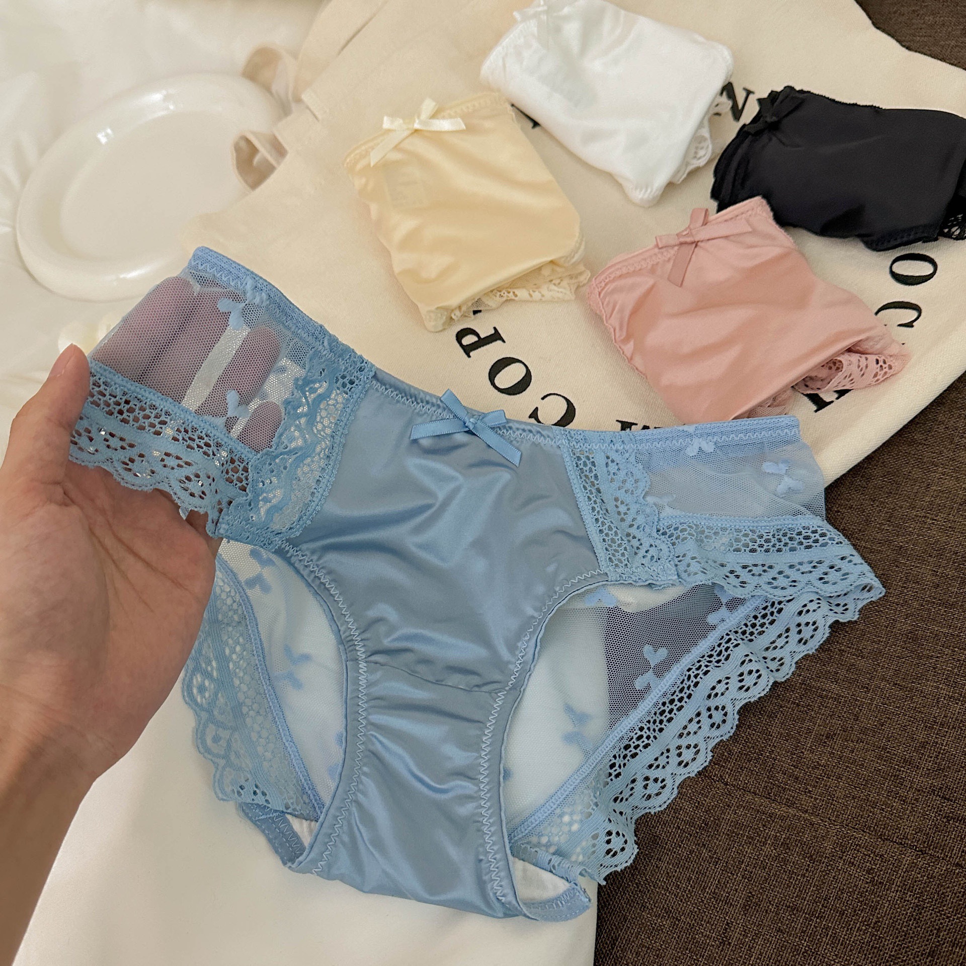 Women's underwear satin sexy cotton crotch breathable comfortable seamless thin pure sexy mesh underwear women's lace