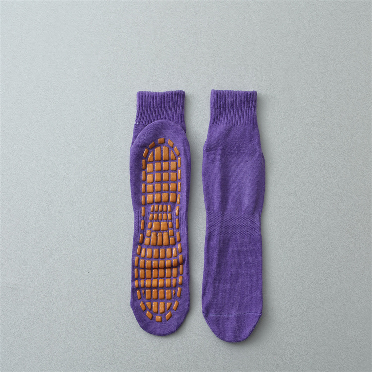 Picture of Factory wholesale trampoline socks dispensing non-slip socks floor socks children's playground early education adult yoga socks