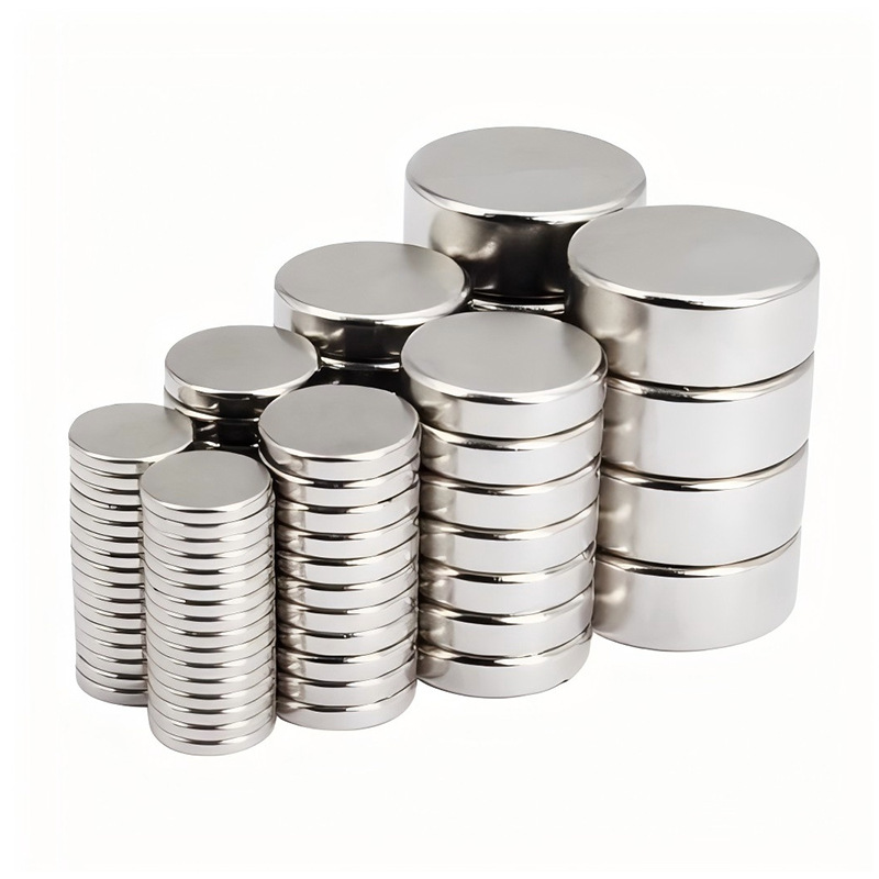 Picture of in stock wholesale NdFeB magnet round 2-30mmN35 square magnetic sheet magnetic strong magnetic disc magnet
