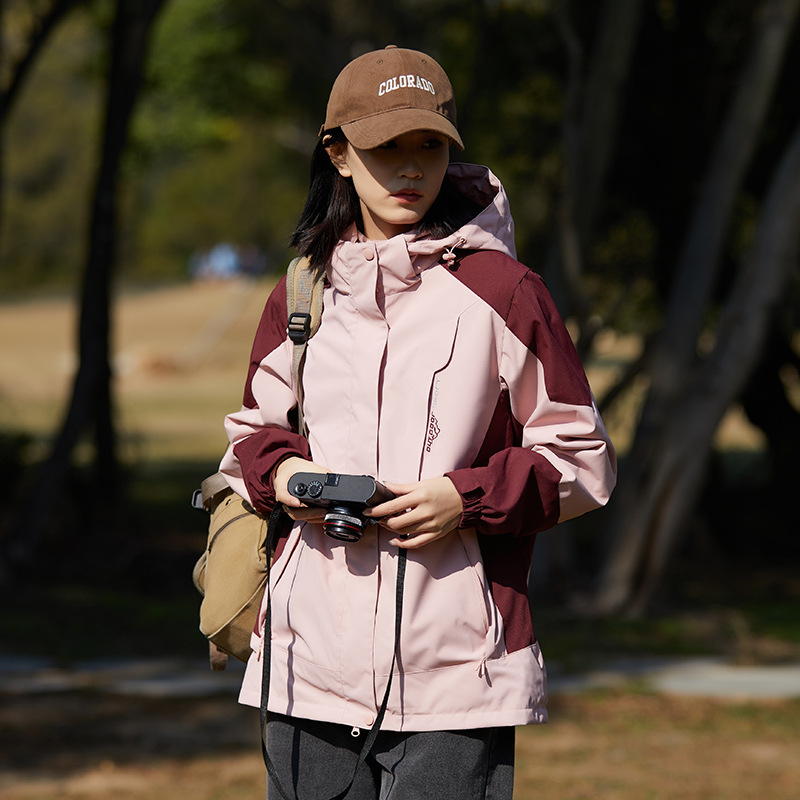 Picture of Outdoor assault clothing three-in-one women's windproof water-splashing lovers single-layer thin mountaineering jacket men's wholesale