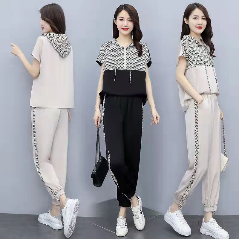 Suit Women's Summer Short-sleeved Sweater Stylist Age-reducing Hooded Contrasting Color Flesh-covering Slimming Casual Sports Harem Pants Two-piece Set
