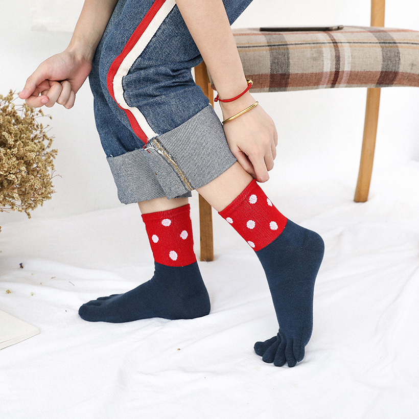 2019 Autumn and Winter New Women's Five Finger Socks Cotton Casual Socks All-match Casual