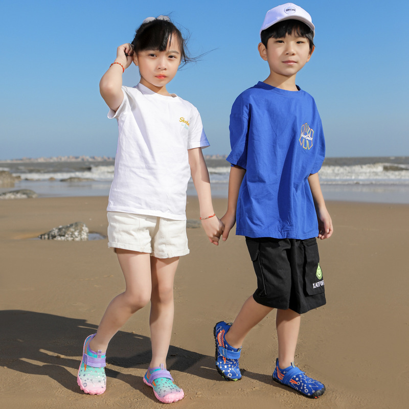 Picture of Children's Outdoor River Tracing Shoes, Girls' Non-Slip Beach Shoes, Boys' Camping Wading Shoes, Quick-Drying Breathable Swimming Shoes, Cross-Border
