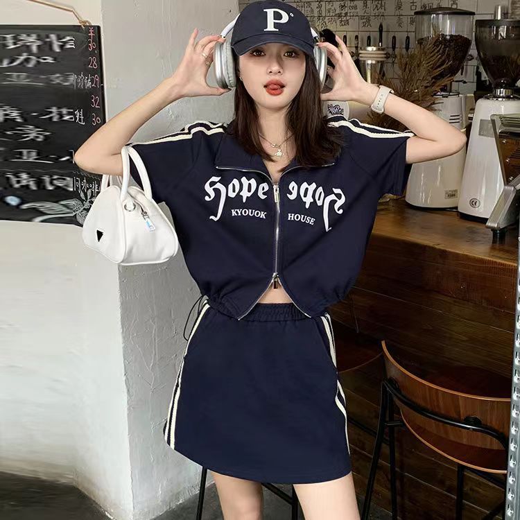 Popular 2025 Summer New Slim-Fit Sporty Casual Skirt Two-Piece Set Blue Short-Sleeved Fashionable Suit for Women