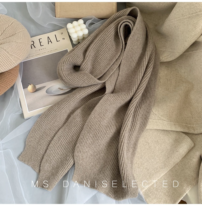 Picture of K-Style 2024 New Scarf for Women in Winter, Versatile Soft and Warm Knitted Thickeneded Ins Student Couple Scarf Trend
