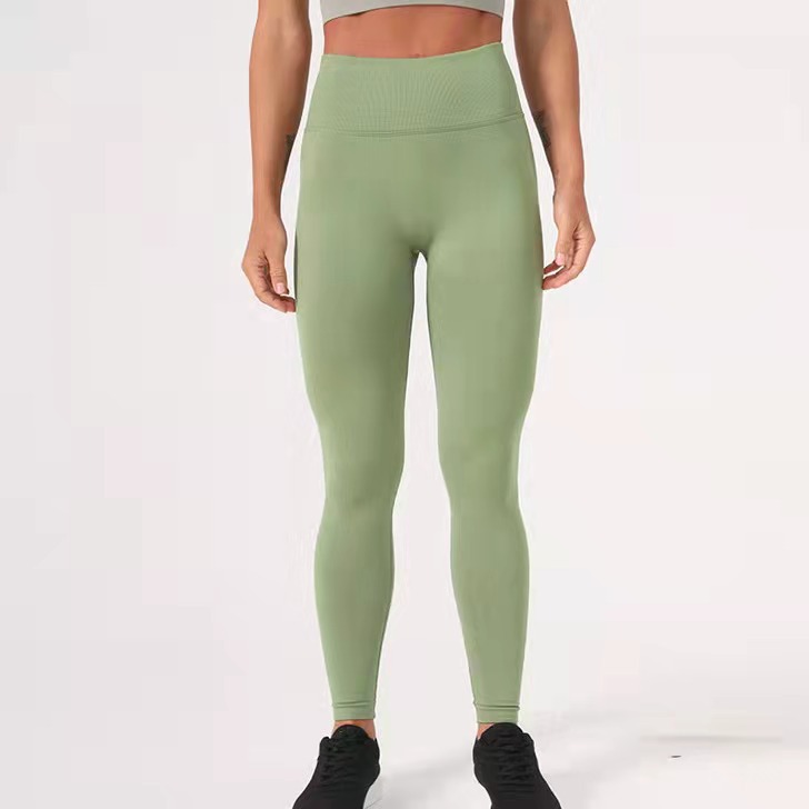 Picture of 2022 Internet Popular Autumn and Winter Seamless Kaka Peach Solid Color Hip-lifting Fitness Pants High Waist Sports Tight Yoga Pants for Women
