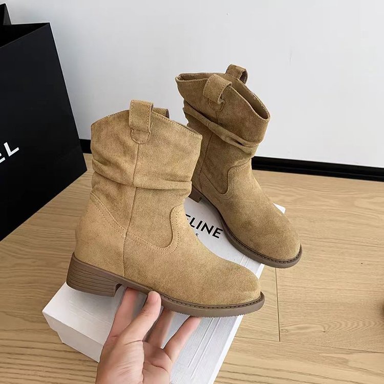 Picture of Vintage round toe stack boots 2025 fall new ins style high heels western cowboy knight boots mid-leg boots boots