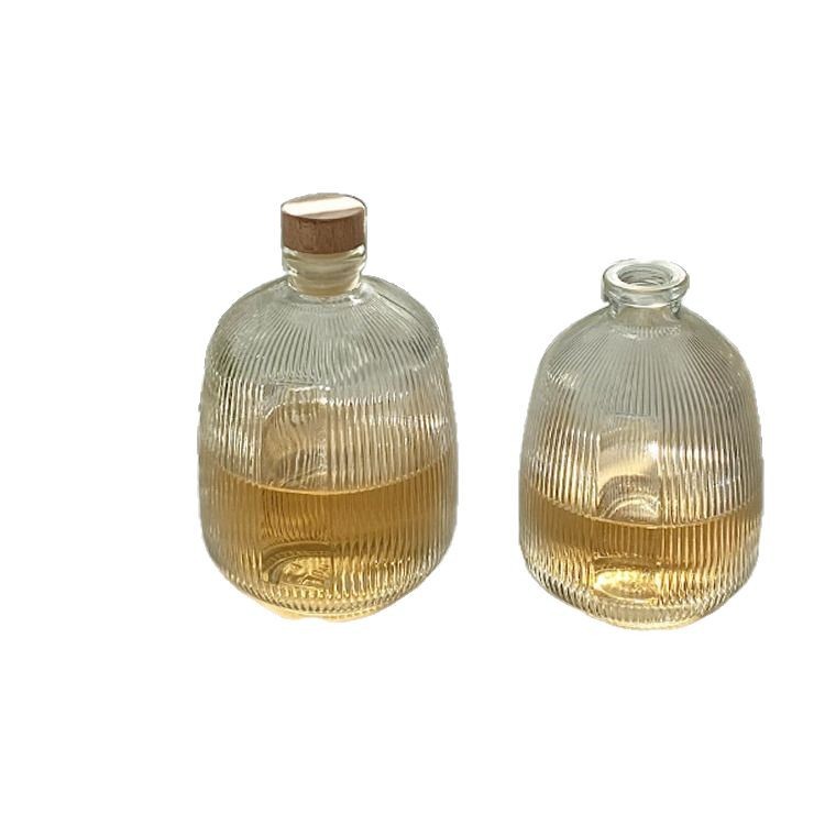 Picture of Lengcui glass bottle vertical stripe glass homemade fruit wine bottle small wine bottle oven sub-packaging container coffee bottle wholesale