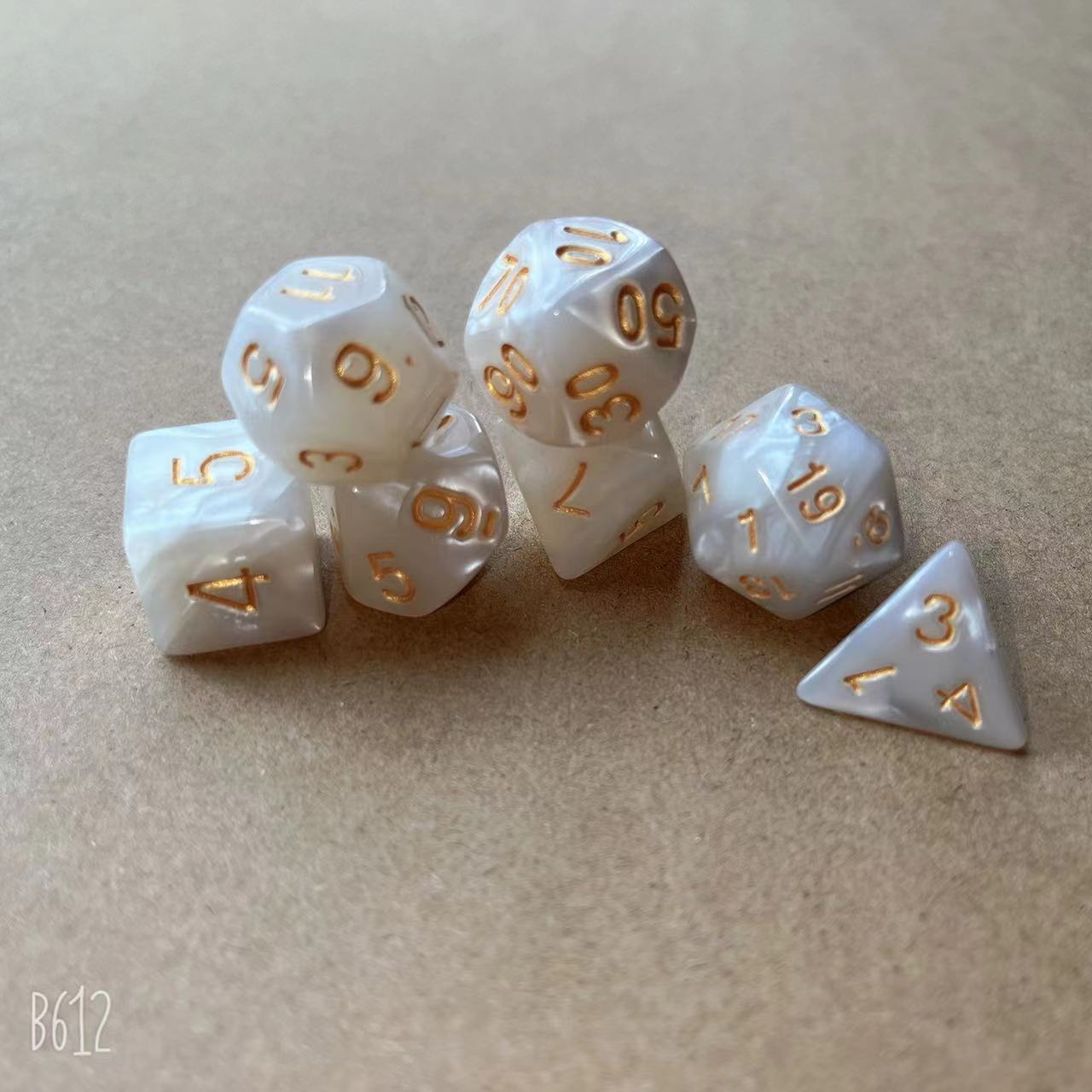 Picture of Multi-sided dice seven-piece Dungeons and Dragons table game dice DND sieve TRPG running group Amazon quick sale