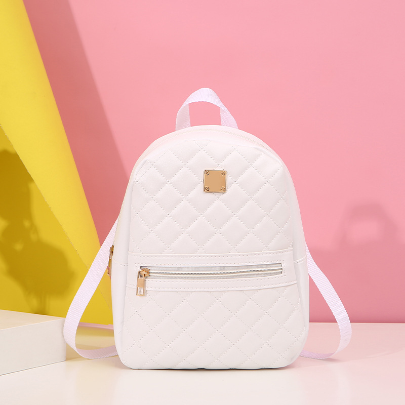 Picture of Diamond Embroidered Backpack Fashionable Simple Sequin Decoration Solid Color Large Capacity Convenient Shoulder Bag