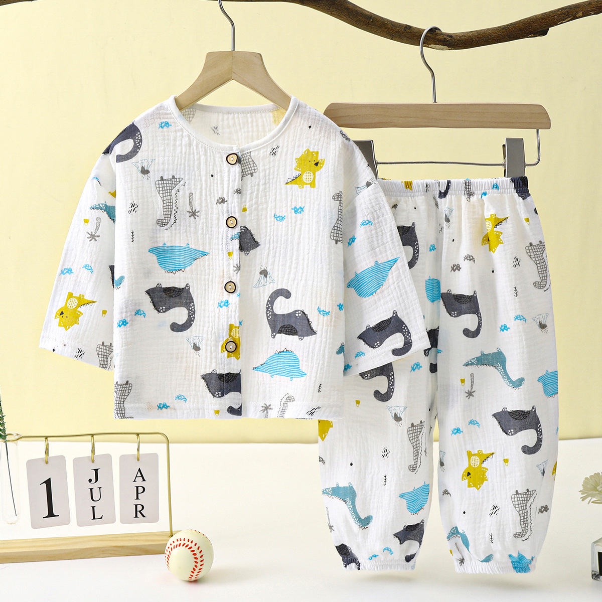 Picture of Children's Thin Double-Layer Gauze Pajamas Two-Piece Set Summer Girls Home Clothes Baby Boy Long-Sleeved Bloomers Set