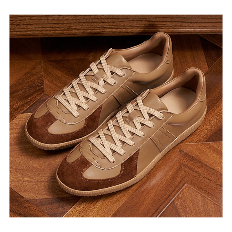 2024 New Genuine Leather All-match Casual Sneakers Outdoor Sports Flat White Shoes Low-top Wear-resistant German Training Shoes for Men