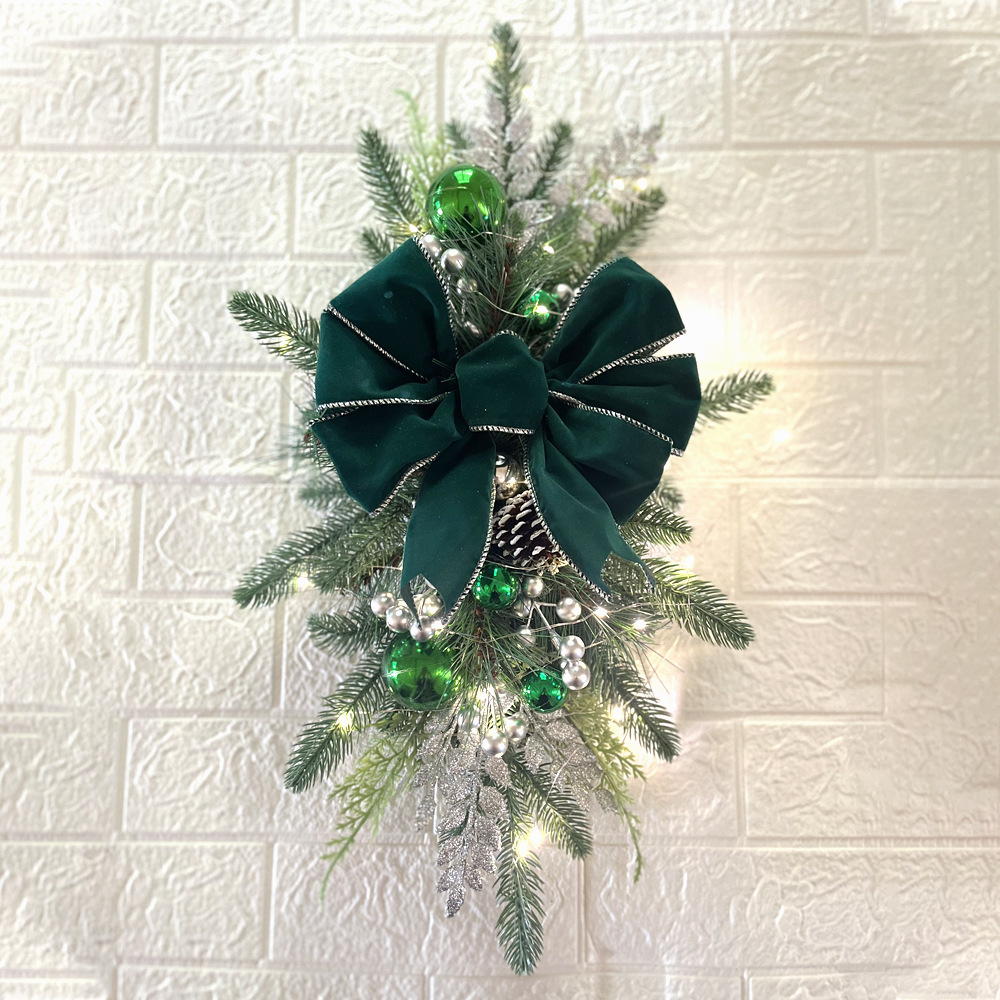 Meihui Christmas stairs Garland stairs decoration ornaments Christmas Nordic home scene layout Christmas Amazon