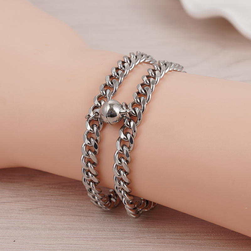 Japanese and Korean Style ins Fashionable Romantic Bell Magnet Attract Bracelet Simple Cold Style Pair of Attrite Couple's Bracelet