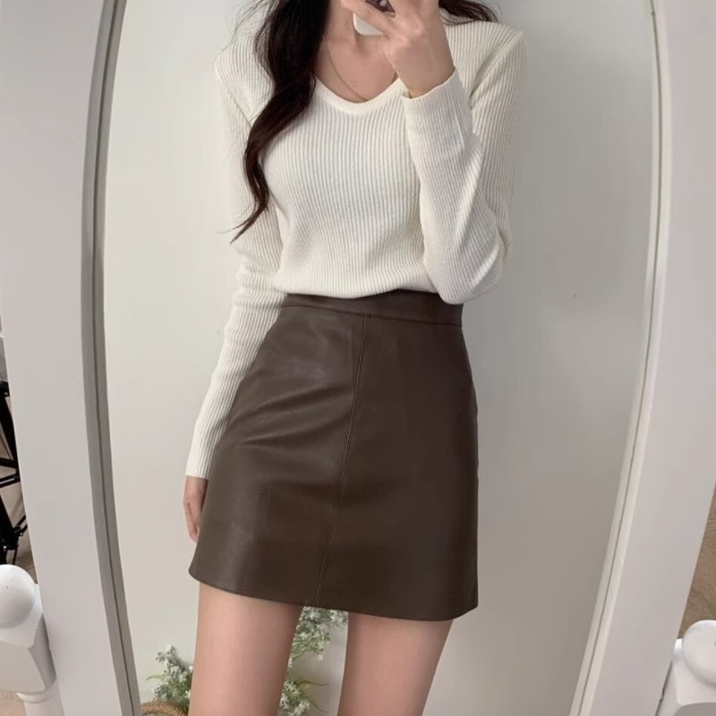 High-Waisted Pu Leather Skirt Skirt for Women Autumn and Winter 2024 Winter New Style Slim and Versatile A-Line Hip Skirt Short Skirt