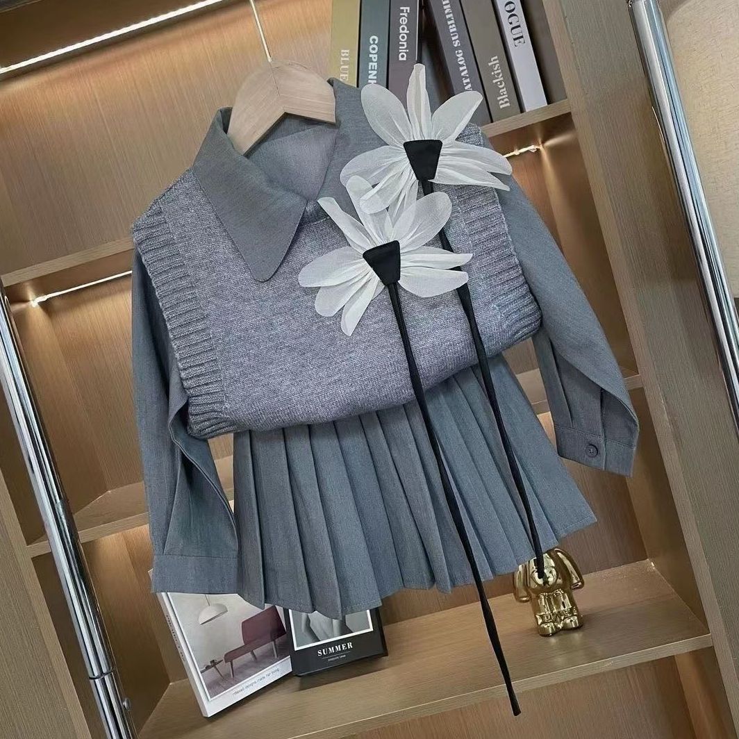 Children's College Girls JK suit Spring and Autumn Vest New Fashion Shirt Baby Pleated Skirt Three-Piece Western Style