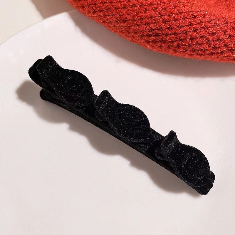 Picture of 4 suit lazy double-layer braided flocking hairpin female hair accessories side clip spring and summer simple bangs clip duckbill clip