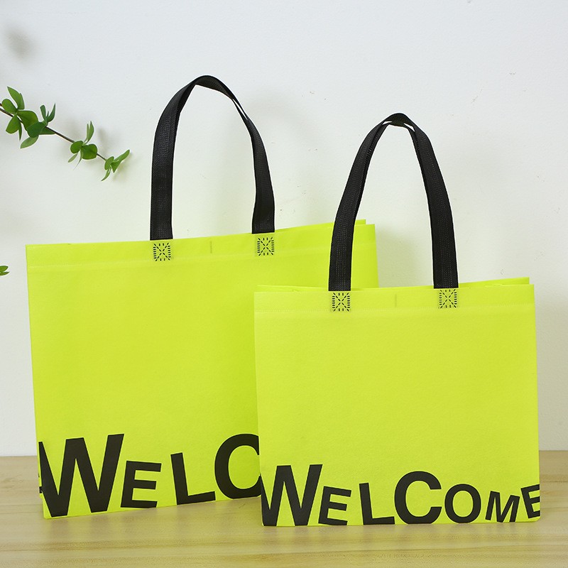 Picture of Non-Woven Handbags, Clothing Store Bags, Custom-Made Boys' and Girls' Clothing Shopping Bags, Coat Gift Bags, Custom-Made