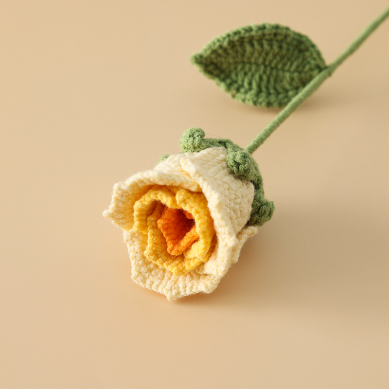 Picture of Tanabata Festival Christmas New Arrival Handmade Crocheted Sheffield Line Small Wine Glass Rose Branches for Wife Lover