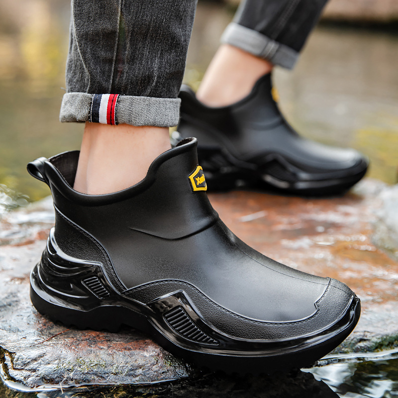 Cross-border short rain boots men's lightweight water shoes takeaway rider special waterproof and non-slip men's rain boots fishing rubber shoes