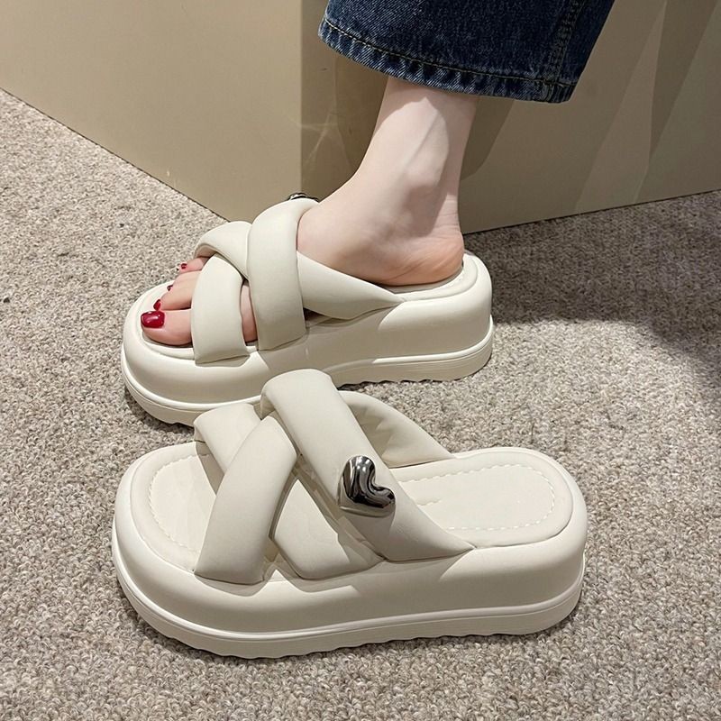 Elevated Thick Bottom Slip-on Feeling Eva Slippers Women's Summer 2024 New Fashion Outer Wear Non-slip Women's Home