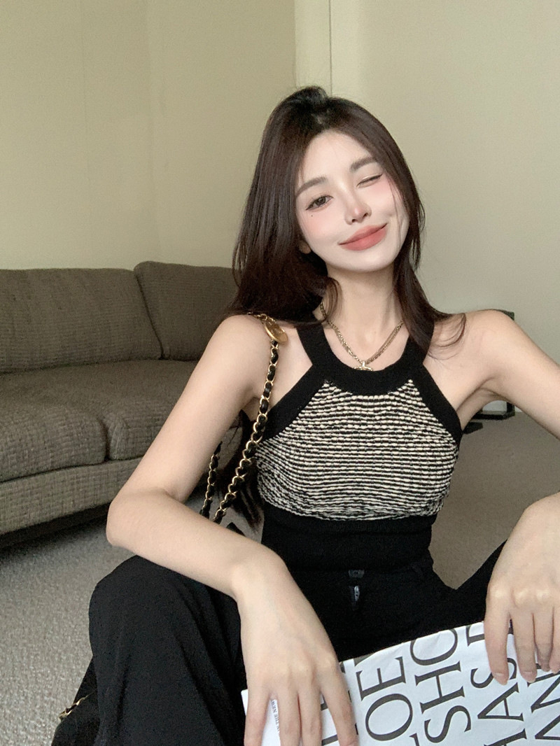 Picture of Sweet hot girl knitted camisole women's summer outer wear black halter short tight design inner top