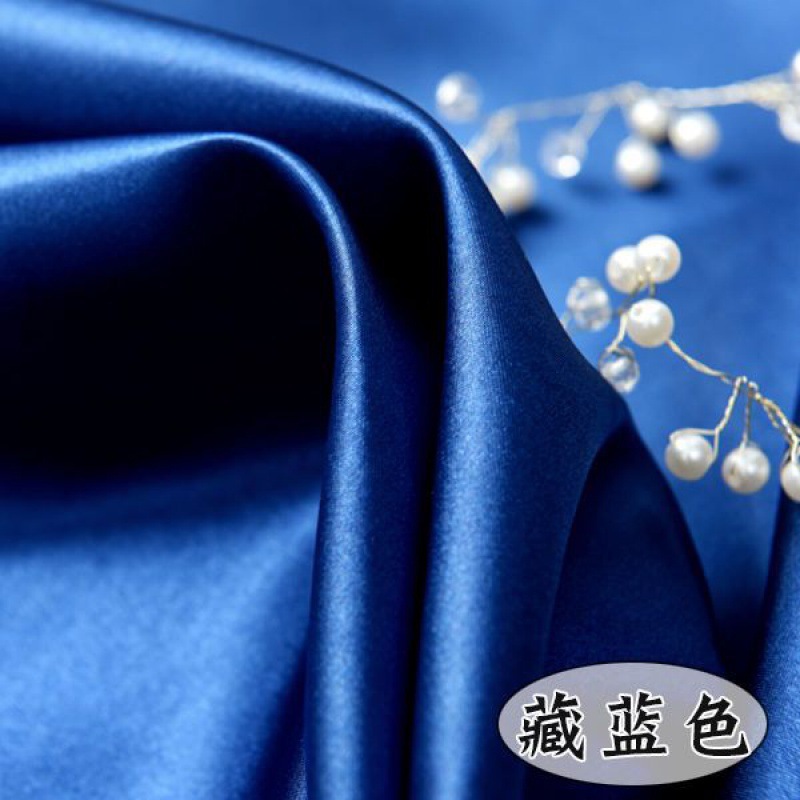 Picture of Satin Fabric Silk Lining Fabric Color Red Cloth Encryption Thickened Hanfu Dress Decorative Lining Silk Lining Summer
