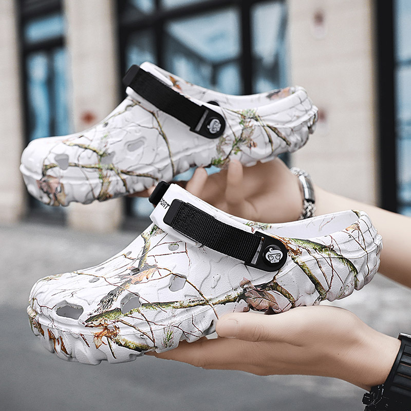Men's Summer Travel Hollow-out Beach Shoes Cross-border plus size Breathable Thick-soled Hole Shoes Two-wear Baotou Casual Sandals