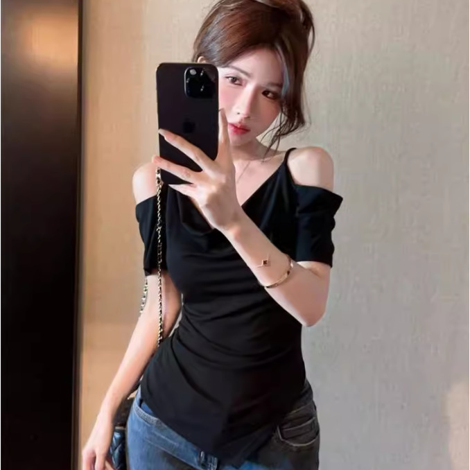 Picture of Slim Fit, Simple Style, Off-Shoulder, Asymmetrical Elegant, Black Short-Sleeved T-Shirt, Summer Design Top 5525