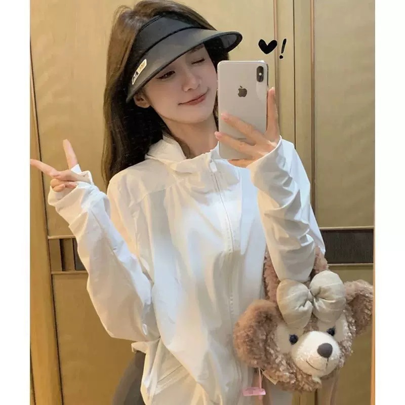 Picture of Sports Slimming Look Summer Sun Protection Clothing for Women 2025 New Outdoor Jacket Anti-Uv Breathable Cool Sun Protection Clothing