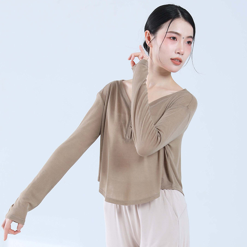 Picture of Thin V Neck Yoga Wear, Long-Sleeved Short Style, Loose-Fitting Outdoor Fitness Top, Breathable Daily Sports Blouse