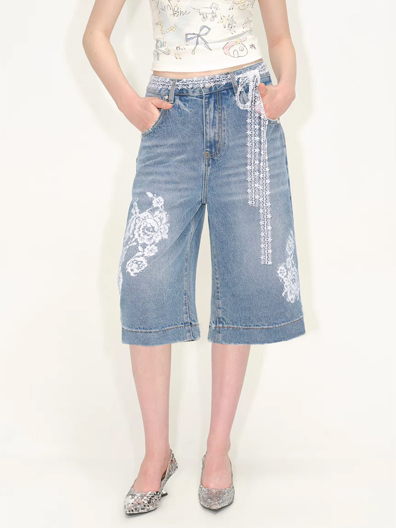 Cross-Border Foreign Trade Amazon European and American Retro Lace Printed Denim Shorts Women's Washed Blue Street Mid-Pants