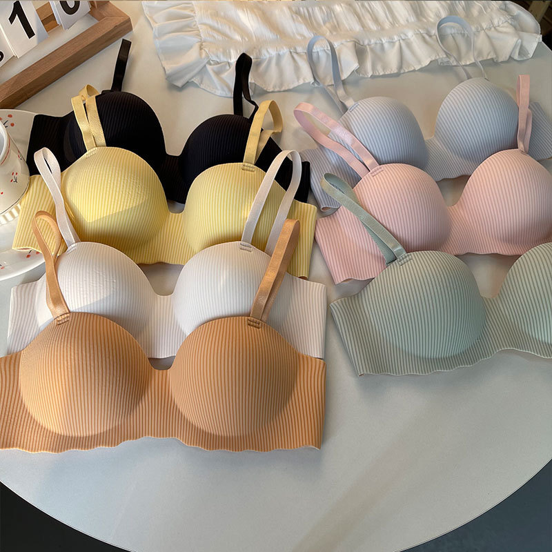 Picture of Small Breast Push-Up and Enlarged Breasts, Seamless One-Piece Cocktail Bra for Women Without Wires, Summer Thin Breast-Retracting Bra